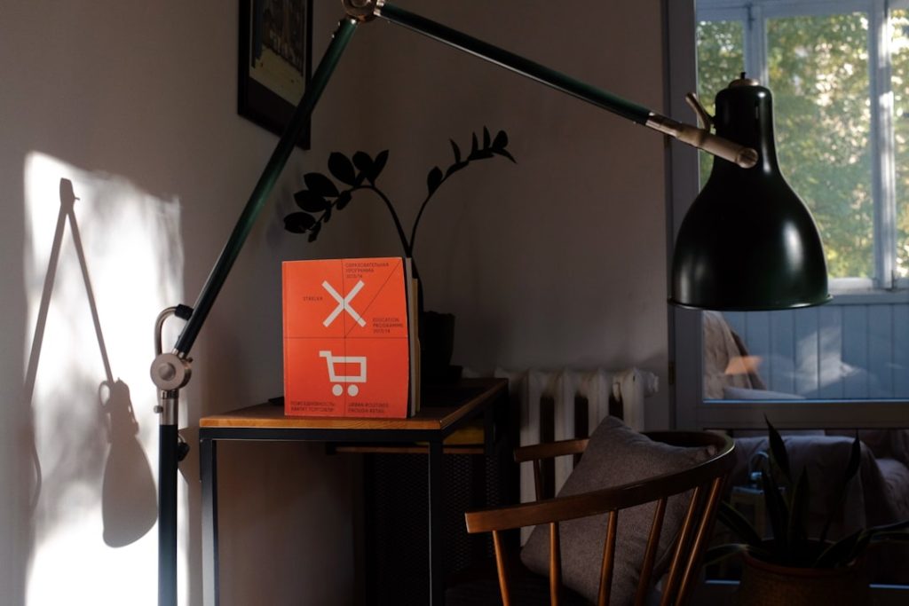 Set and setting when microdosing at home shape your experience. Learn how to optimize your home workspace for clearer focus and better outcomes.